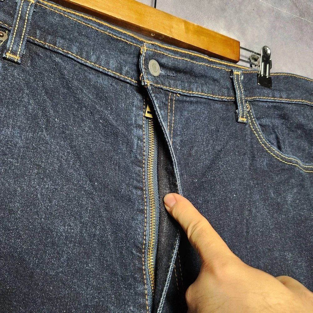Levis 550 Mens Relaxed Fit‎ Dark Wash Tapered Leg Blue Jeans 42 to 44x32 Pants